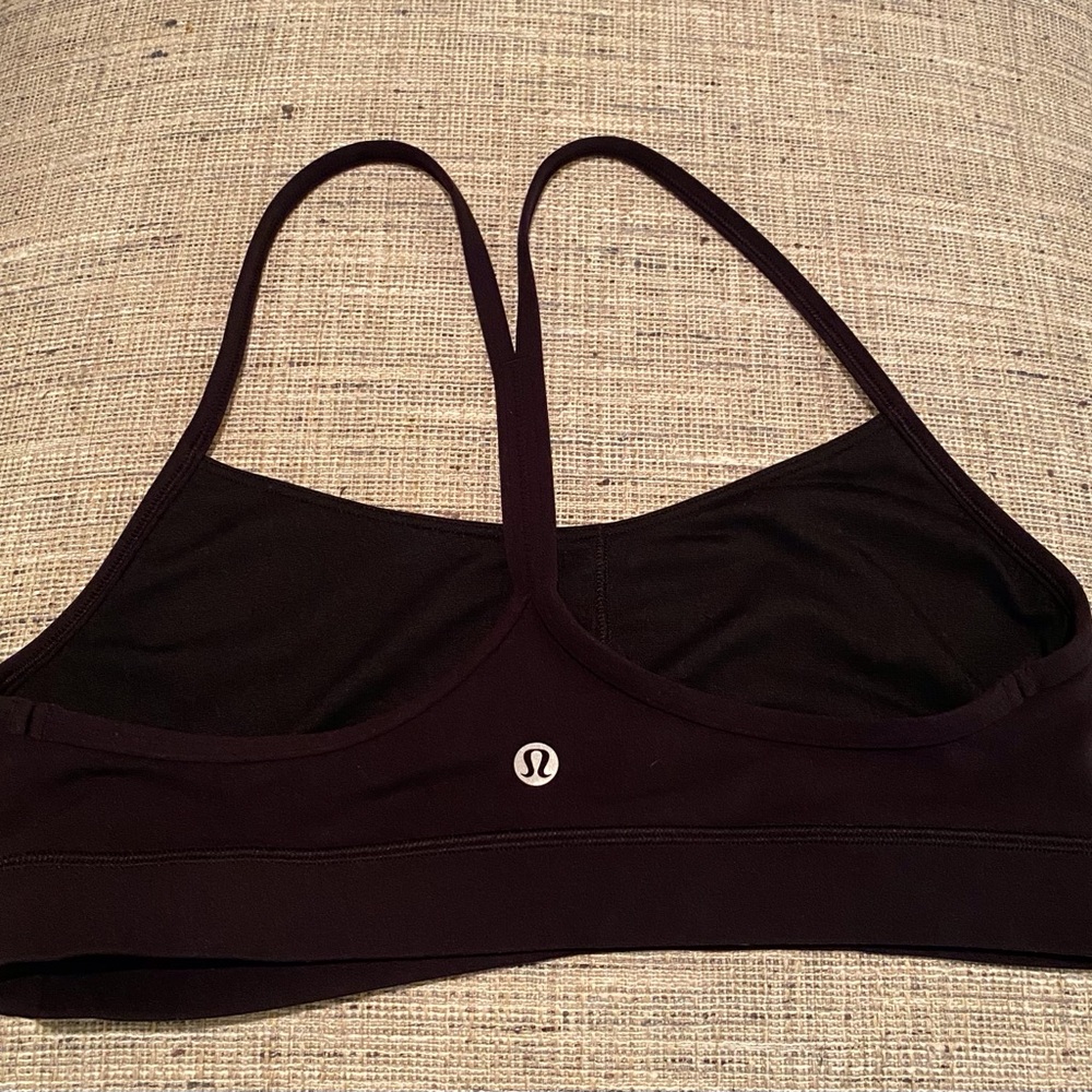 Lululemon Flo Y bra size 8